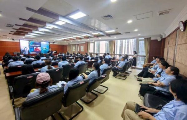 股市开户网上开户流程 “AI赋能高效办公”专题培训助力职工技能提升